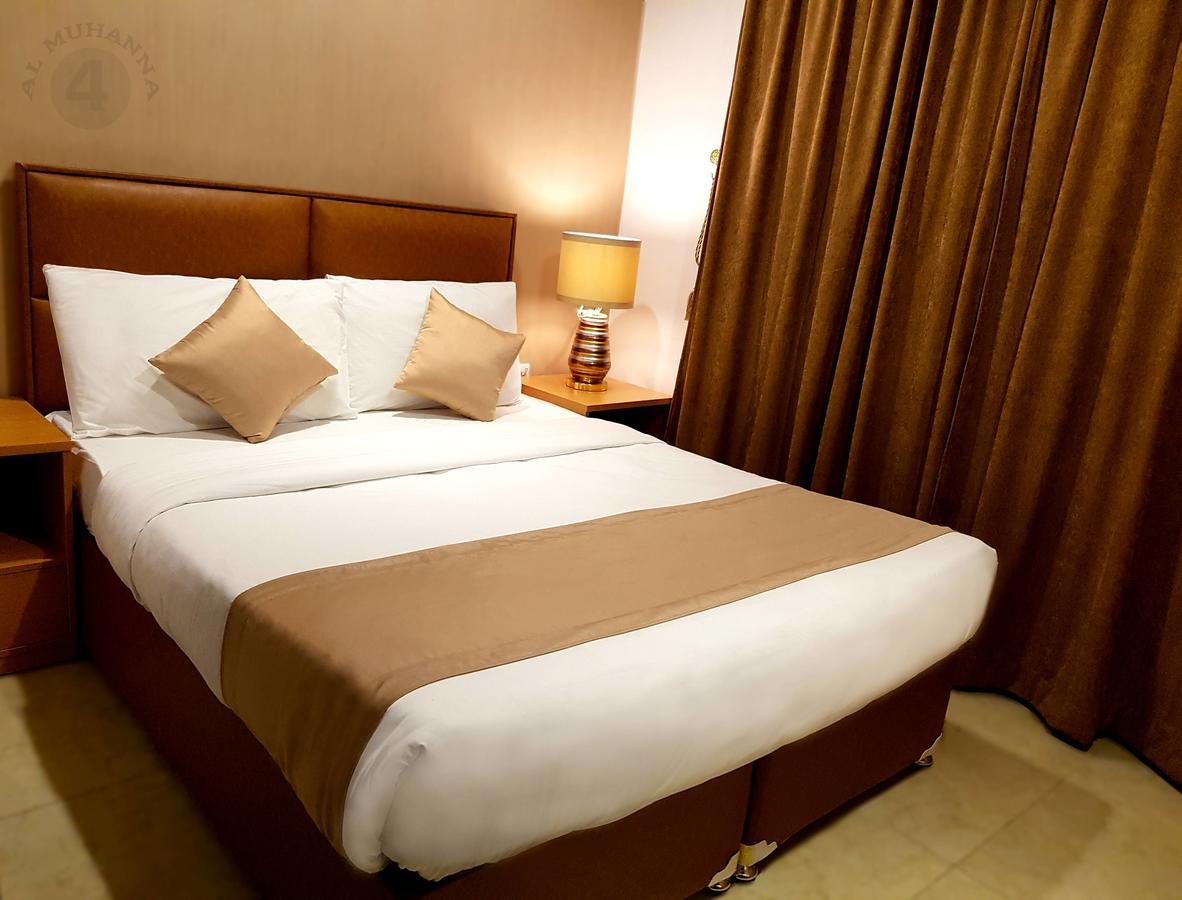Al Muhanna Plaza Luxury Plus Salmiya Exterior foto